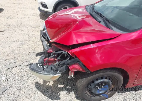 2016 Toyota Corolla Le из США, поврежденный, VIN 2T1BURHE5GC554930